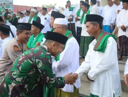 Selesai upacara”Kodim 0416/Bute pelepasan ratusan peserta pawai santri di kabupaten Bungo”