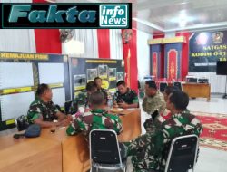 Kasdim 0416/Bute Mayor Inf M. Tony Wijaya Memimpin Rapat Evaluasi Pelaksanaan Di Posko TMMD”
