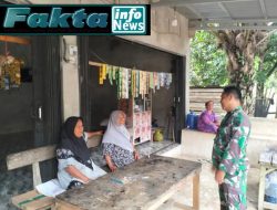 Pendim 0416/Bute Pelda Rudi  Menyampaikan Berbagai Kegiatan TMMD Kepada Warga