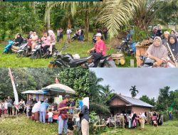 Terlihat Sangat Antusias Memadati Jalan Menuju Ke Lapangan Desa Teluk Kuali Untuk Menyaksikan,Pembukaan TMMD