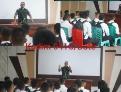 Dandim 0416/Bute Berikan Motivasi kepada Calon Prajurit TNI AD: “24 Tahun Lalu, Saya Seperti Kalian”*